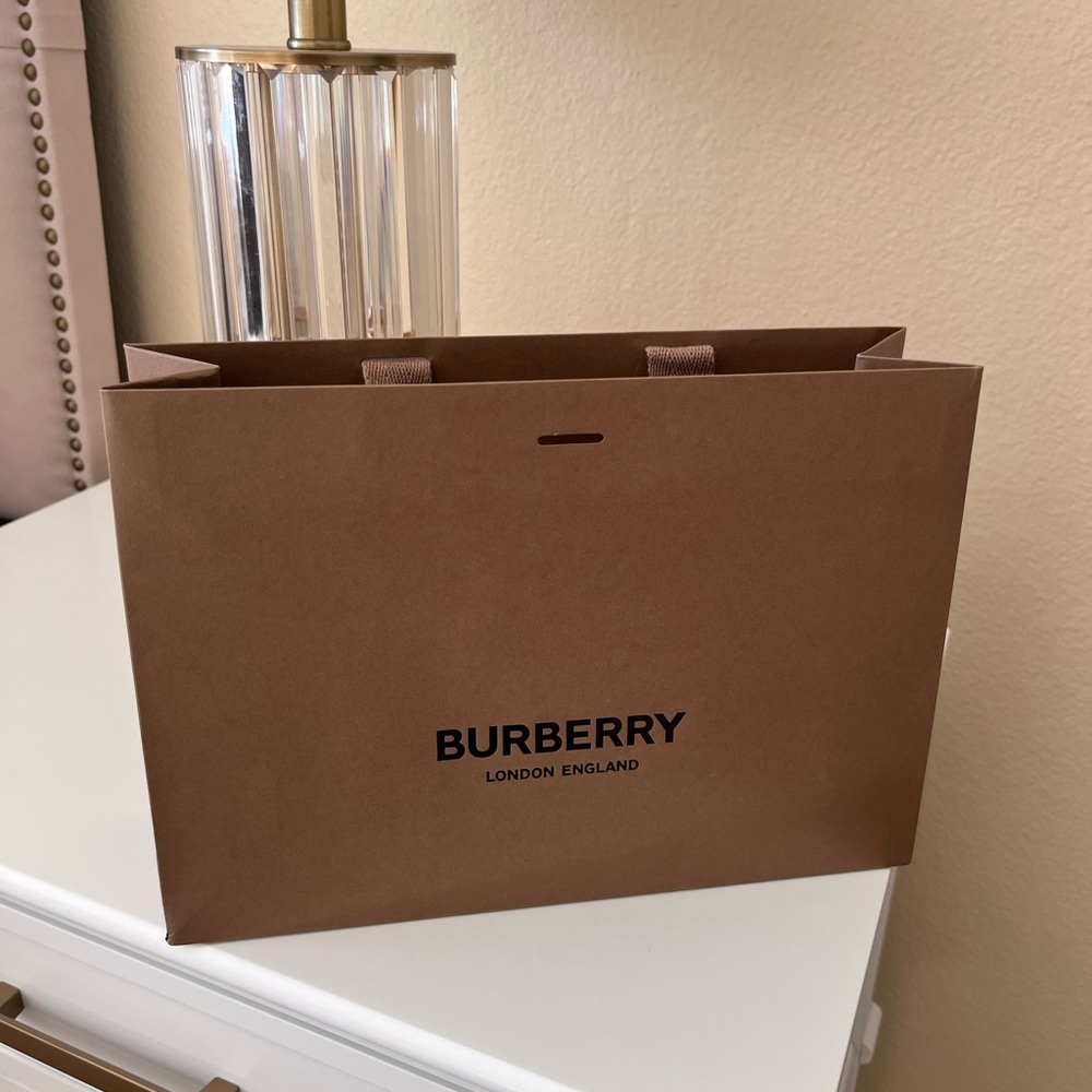 Burberry Shopping Bag 12x8 in
